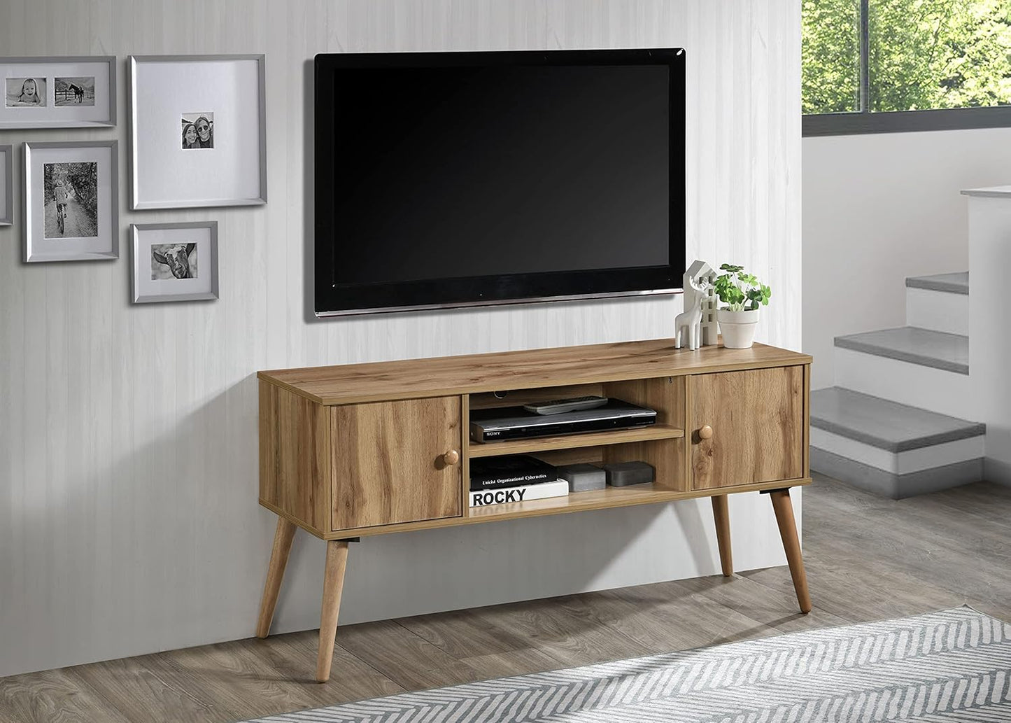 Oak 47" L TV Stand with Shelves and Cabinets P127871