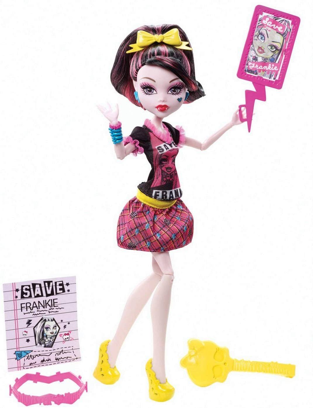 Monster High Freaky Fusion Save Frankie Draculaura