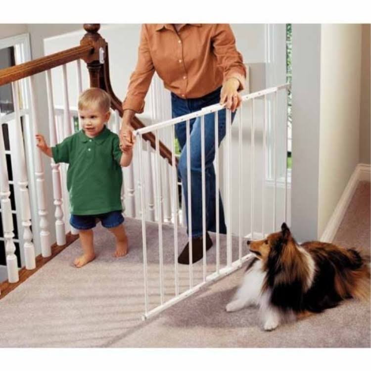 KidCo Safeway Gate Top of Stairs Gate White