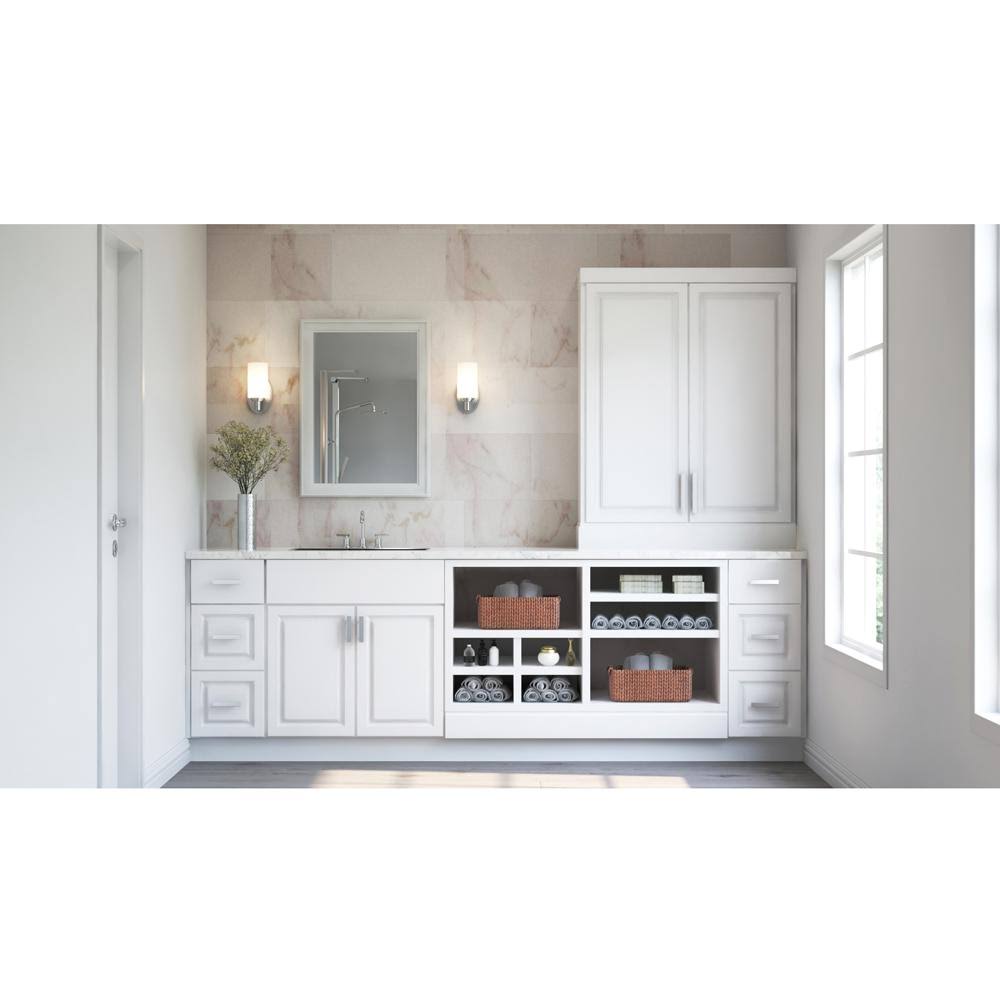 Hampton Bay Base Cabinet 9x34.5x24 in Satin White B5986