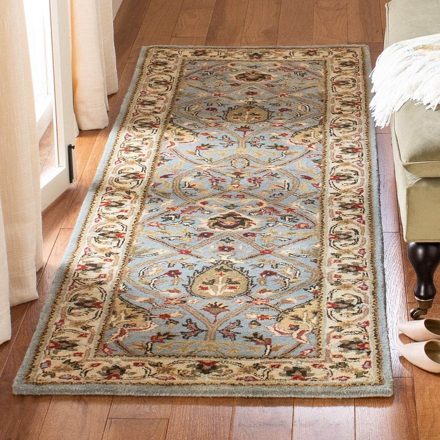 SAFAVIEH Persian Legend Collection Area Rug 9'6" x 13'6" Light Green & Beige Handmade Wool Q331498
