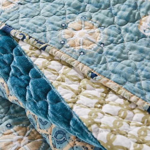Greenland Home Thalia Quilted Bedding Set, Full/Queen, Blue E377029