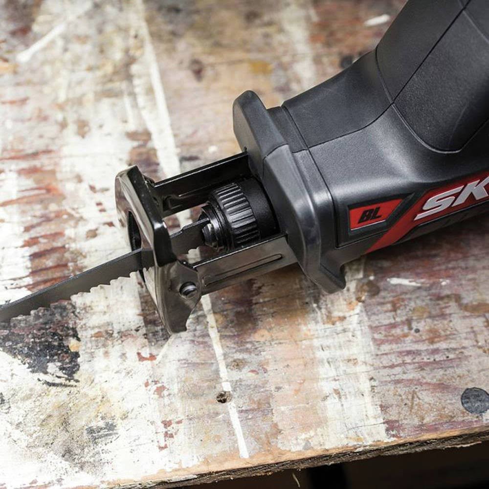 Skil PWRCore 12 12V Cordless Brushless Reciprocating Saw Kit with Battery & Charger Z658