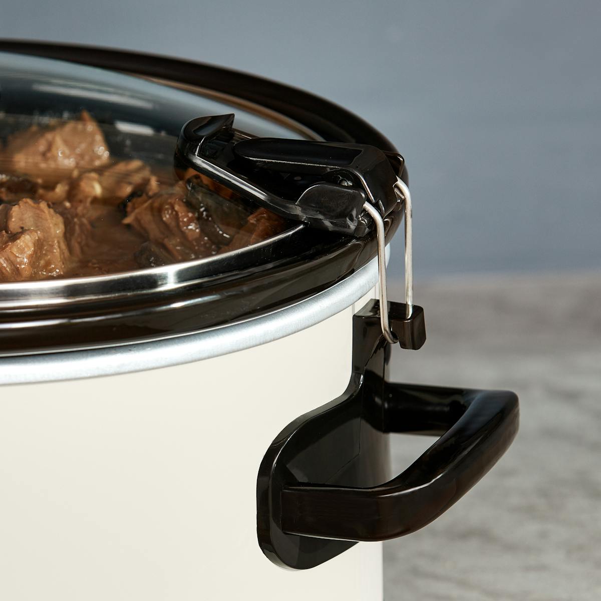 Crock-Pot Manual 6-Quart Cook & Carry Slow Cooker, Silver | Item Details | Product Features iG