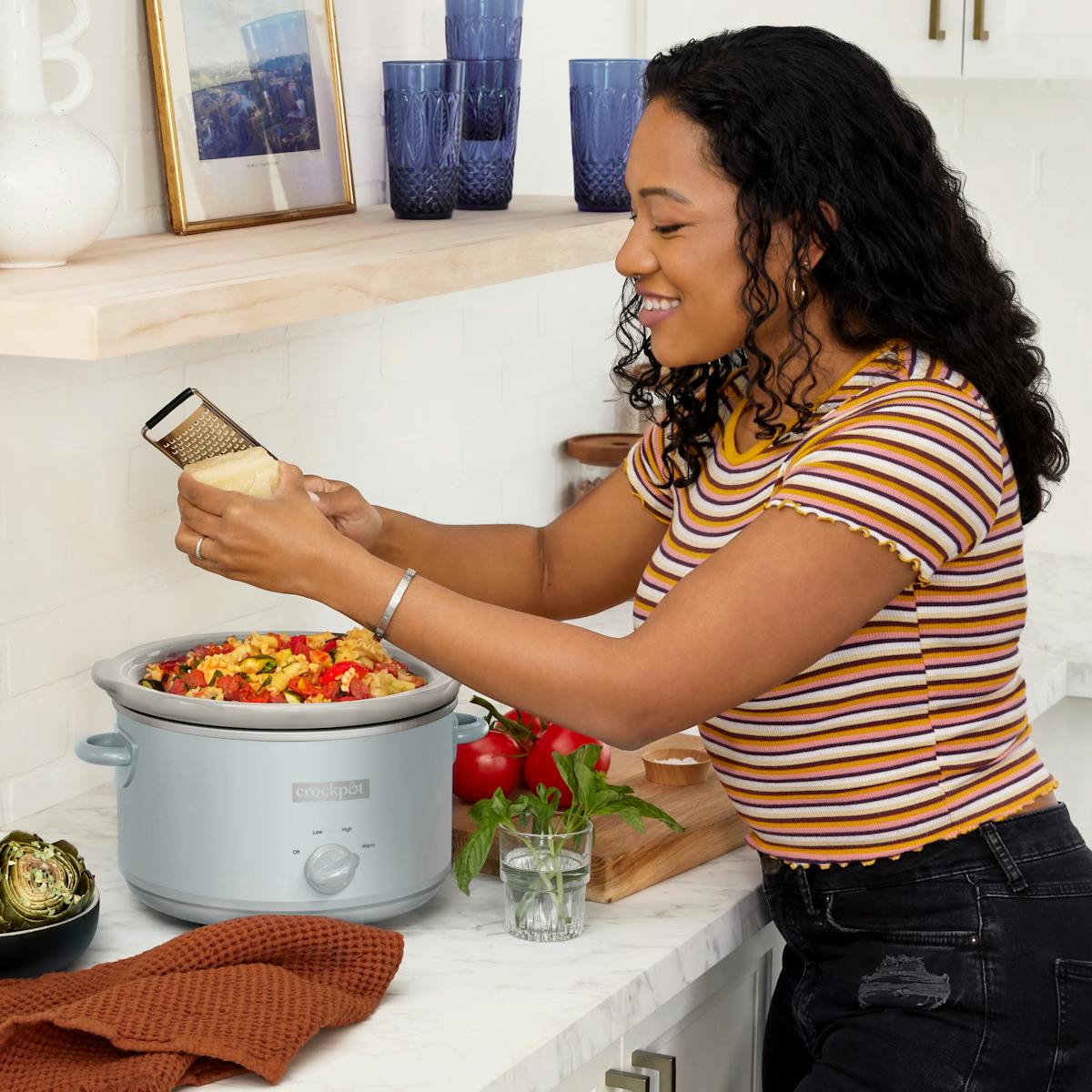 Crock-Pot Manual Design Series 4.5 Quart Slow Cooker, Macaroon Blue | Product Overview | Item Details Hq