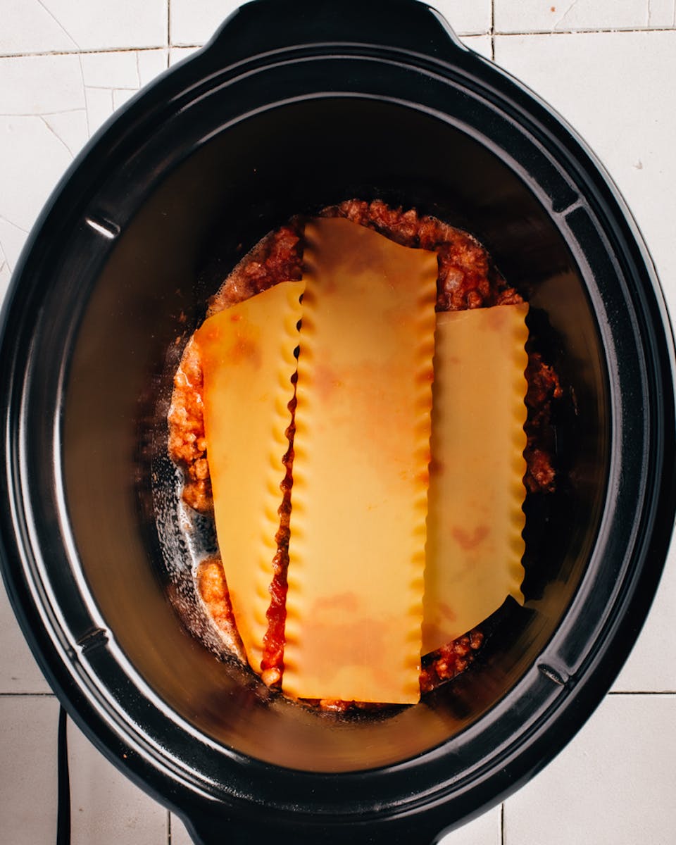 Crock-Pot Programmable 8-Quart Slow Cooker, Black Stainless Collection — Product Details | Detailed Overview Iq